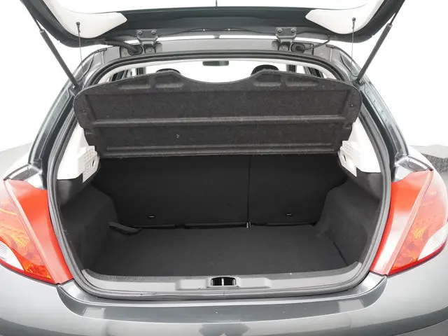 Peugeot 207 1.4 VTi Urban Move 2012 Benzine 9
