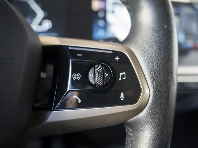 BMW iX M60 2023 Elektrisch 46