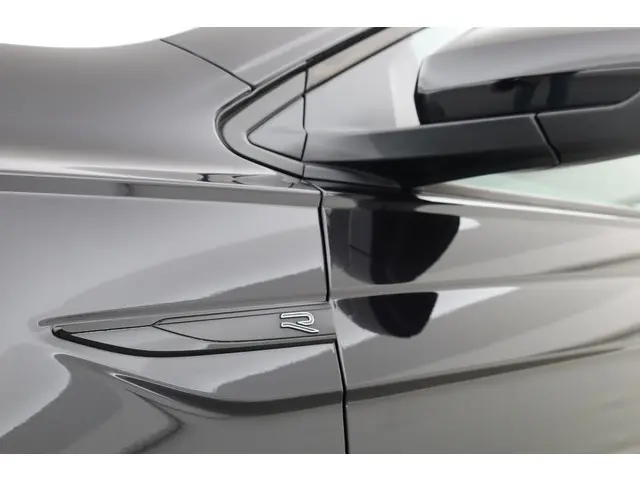 Volkswagen Polo 1.0 TSI R-Line DSG 2025 Benzine 39