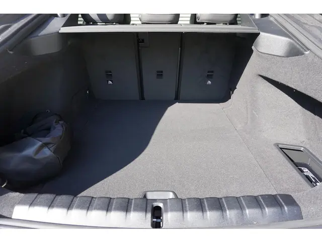 BMW i4 Gran Coupé eDrive35 2025 Elektrisch 31