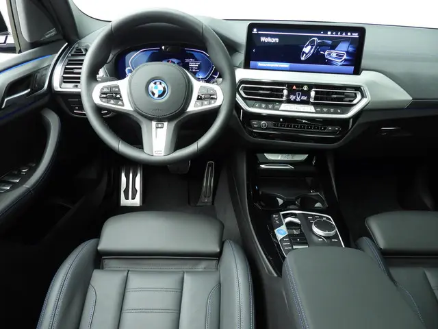 BMW iX3 High Executive Edition 80 kWh 2025 Elektrisch 10