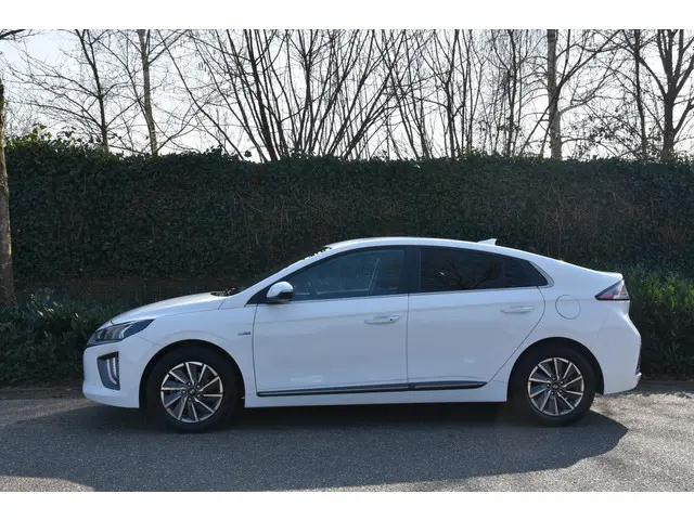 Hyundai IONIQ 3