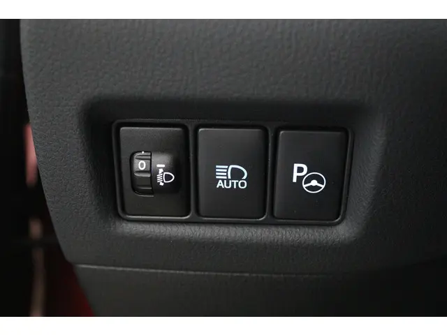 Toyota C-HR 1.8 Hybrid Style 2019 Hybride Benzine 33