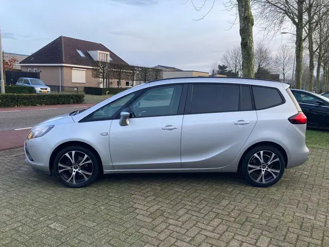 Opel Zafira Tourer 1.4 Design Edition LPG 7p. 2015 Benzine 5