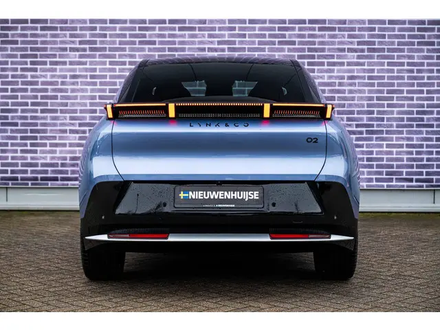 Lynk & Co 02 More 66 KW 2026 Elektrisch 11
