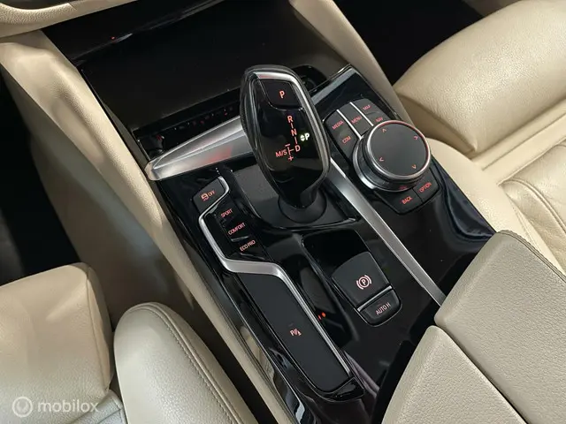 BMW 5 Serie 540i High Executive Edition 2019 Benzine 19
