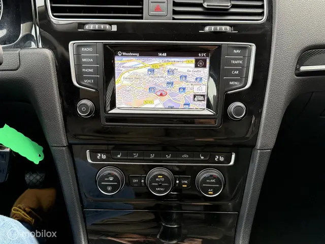 Volkswagen Golf Variant 2.0 TDI Highline 2015 Diesel 16