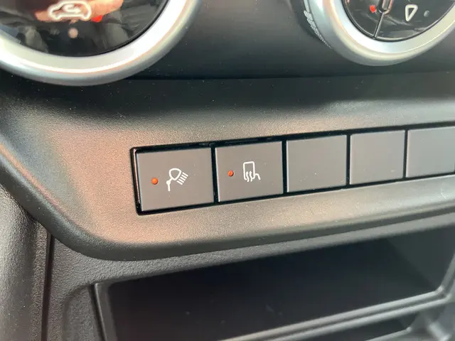 Iveco Daily 35S18HV 3.0 352L H2 2024 Diesel 19