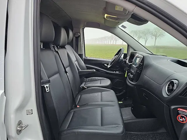 Mercedes-Benz Vito 114 2022 Diesel 7