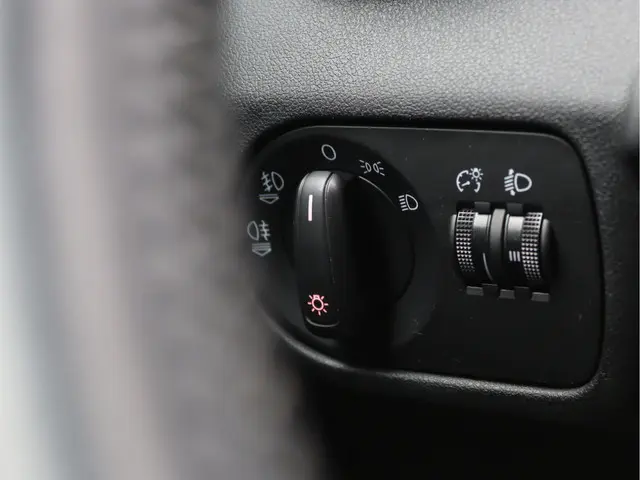 Audi A1 Sportback 1.0 TFSI S-line 2018 Benzine 27