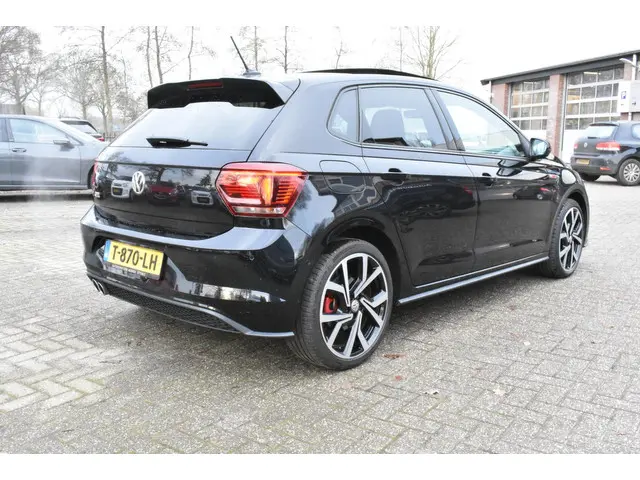 Volkswagen Polo 2.0 TSI GTI 2020 Benzine 4