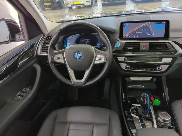 BMW iX3 Executive 80 kWh 2021 Elektrisch 17