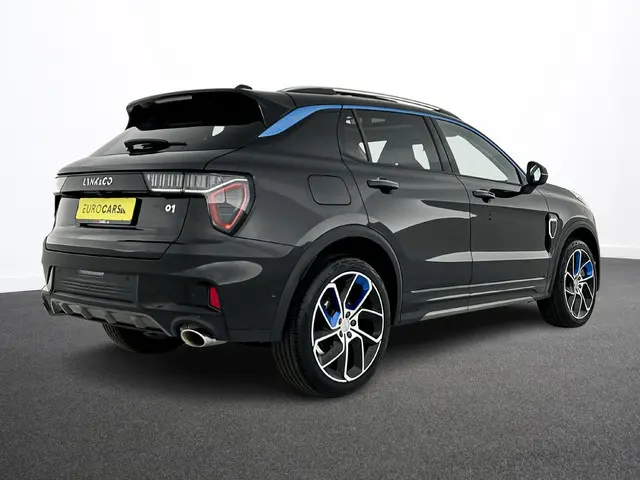 Lynk & Co 01 1.5 261pk PHEV 2023 Hybride Benzine 5