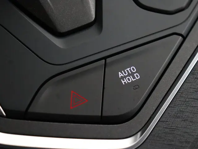 Lynk & Co 01 1.5 2022 Hybride Benzine 25