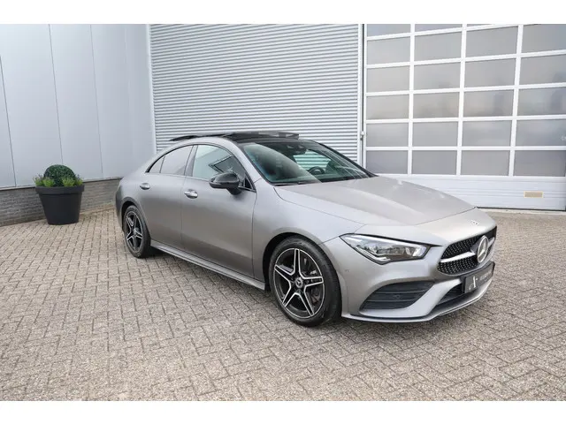 Mercedes-Benz CLA 200 164PK AMG Night Aut. 2020 Benzine 14