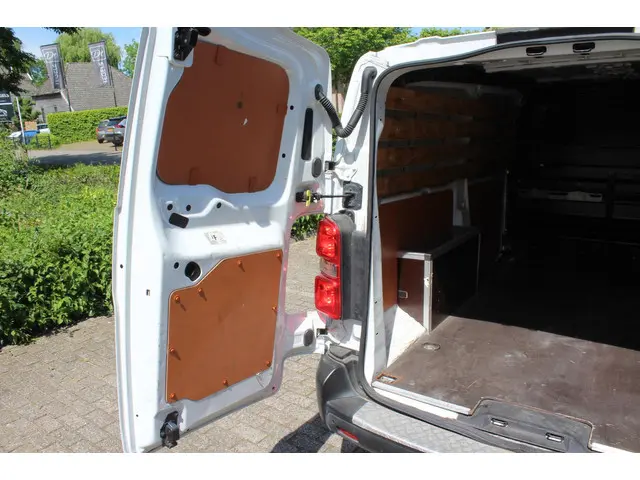 Opel Vivaro 1.5 CDTI L3H1 Edition extra lang 2020 Diesel 9