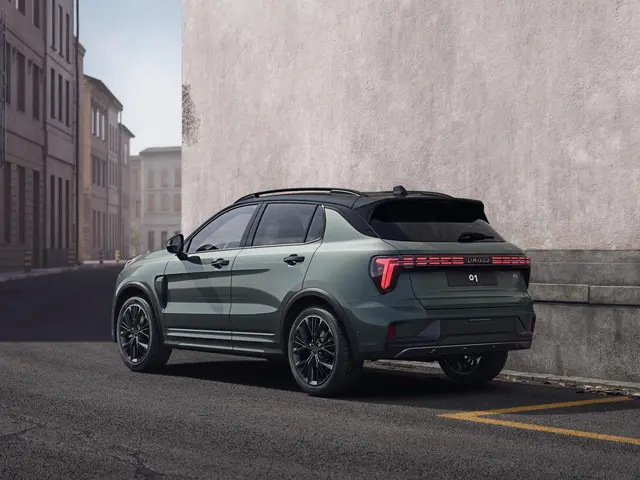 Lynk & Co 01 3