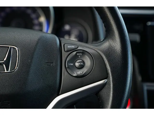 Honda Jazz 1.3i VTEC ELEGANMCE 2020 Benzine 15