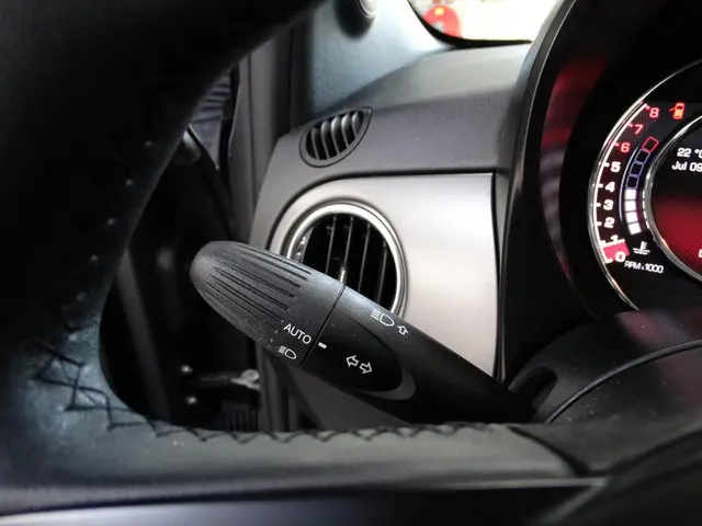 Fiat 500 1.0 Hybrid Sport 2021 Benzine 12