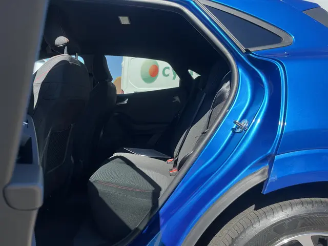 Ford Puma 1.0 EcoBoost Hybrid ST-Line 2024 Benzine 11