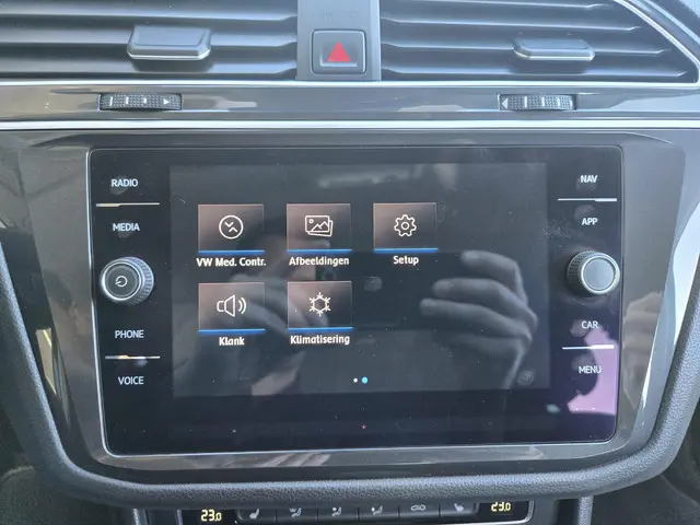 Volkswagen Tiguan 1.5 TSI ACT Highline 2019 Benzine 18