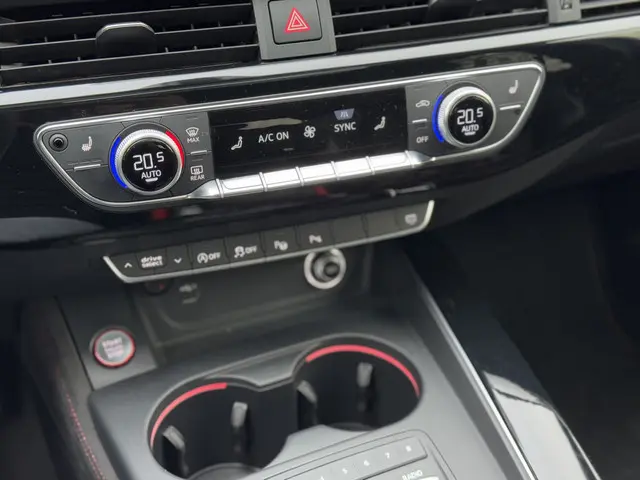 Audi RS4 Avant 2.9 TFSI quattro 2018 Benzine 31