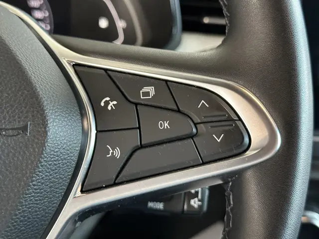 Renault Clio 1.0 TCe 90 Techno 2022 Benzine 23