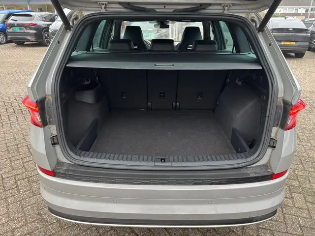 Škoda Kodiaq 1.5 TSI Sportline Business 2020 Benzine 32