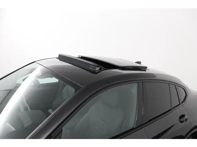 BMW X4 xDrive30i 2026 Benzine 32