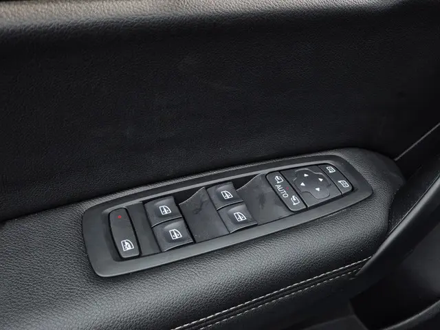 Renault Mégane Estate 1.3 TCe 140 Techno 2023 Benzine 19