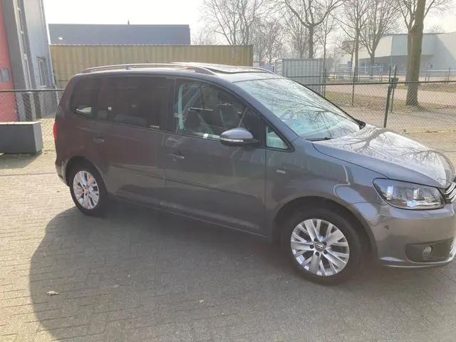 Volkswagen Touran 1.4 TSI Comfortline 2013 Benzine 10