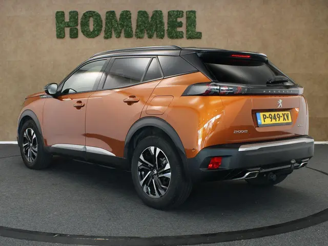 Peugeot 2008 1.2 PureTech GT-Line 2020 Benzine 12