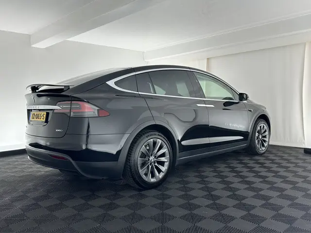 Tesla Model X 100D AWD [ 6-pers ] [ 3-Fase ] 2018 Elektrisch 6