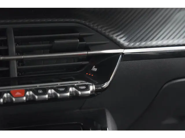 Peugeot 208 PureTech 100 Allure Pack 2023 Benzine 44
