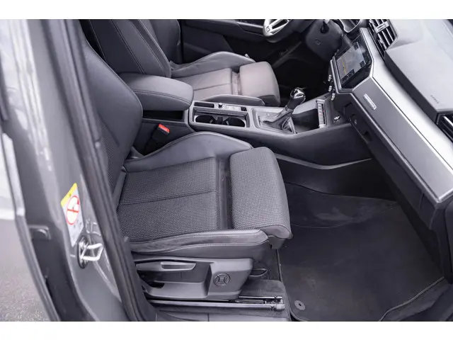 Audi Q3 40 TFSI quattro S Line Pro Line S 2019 Benzine 34