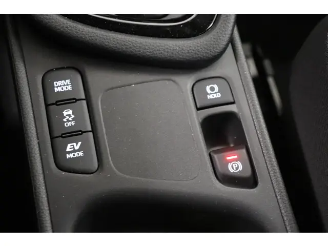 Toyota Yaris 1.5 Hybrid 2025 Hybride Benzine 23