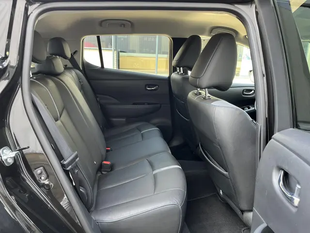 Nissan Leaf Tekna 40 kWh 2018 Elektrisch 26