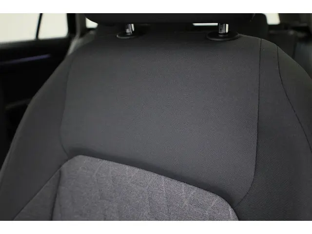 Volkswagen Golf 1.5TSI/116PK Life Edition 2024 Benzine 17