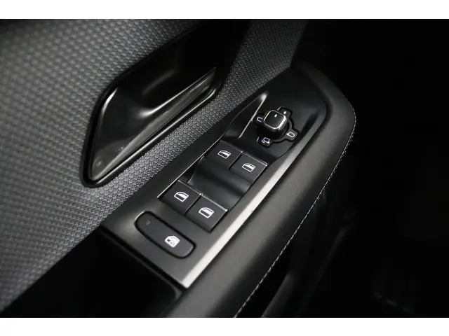 Opel Grandland 1.2 Turbo Hybrid GS 2024 Hybride Benzine 26