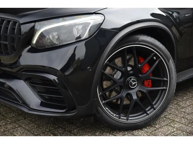 Mercedes-Benz GLC AMG 63 S 4MATIC+ 2018 Benzine 9