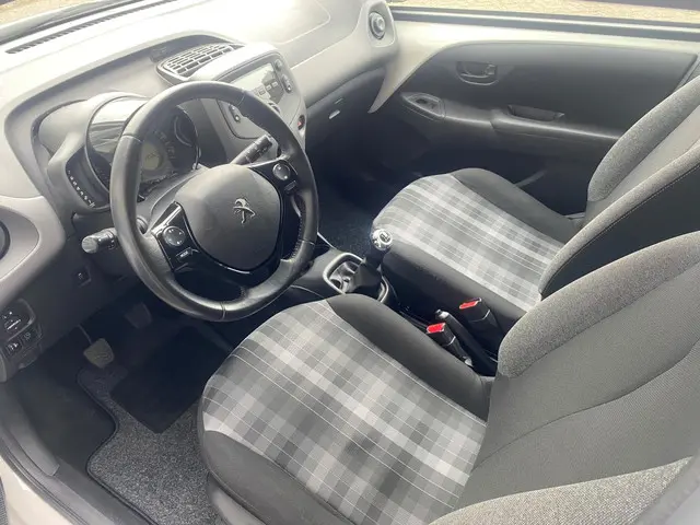 Peugeot 108 1.0 e-VTi Active 2019 Benzine 8