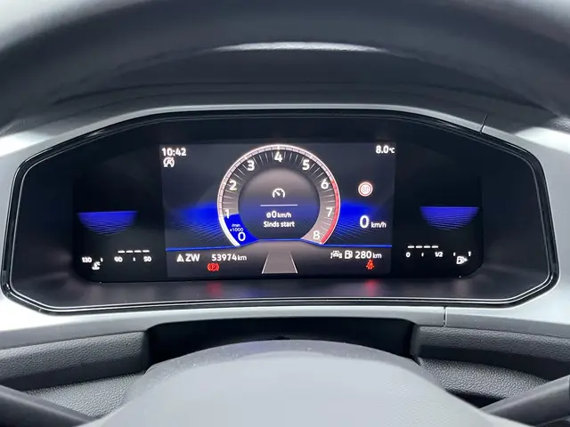 Volkswagen T-Roc 1.0 TSI Life 2023 Benzine 67