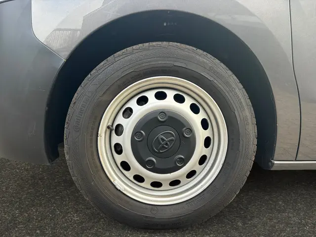 Toyota ProAce Worker 2.0 D-4D Live Long Aut- 2022 Diesel 20