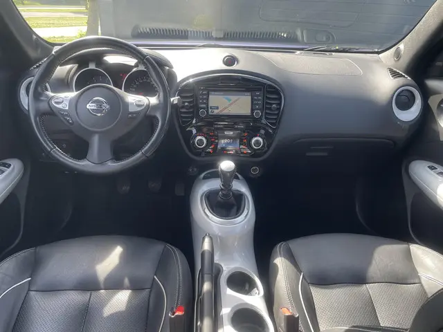 Nissan Juke 1.2 DIG-T S/S Tekna 2015 Benzine 10