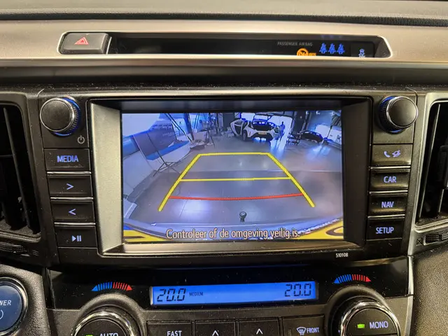 Toyota RAV4 2.5 Hybrid AWD Style 2017 Hybride Benzine 19