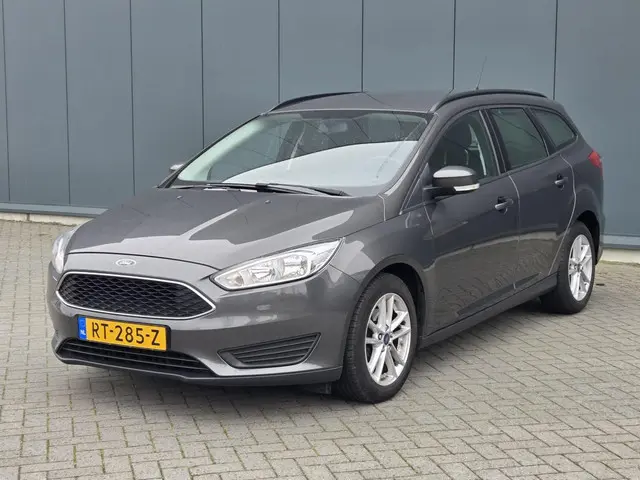 Ford Focus Wagon 1.0 Trend Cruise control 2018 Benzine