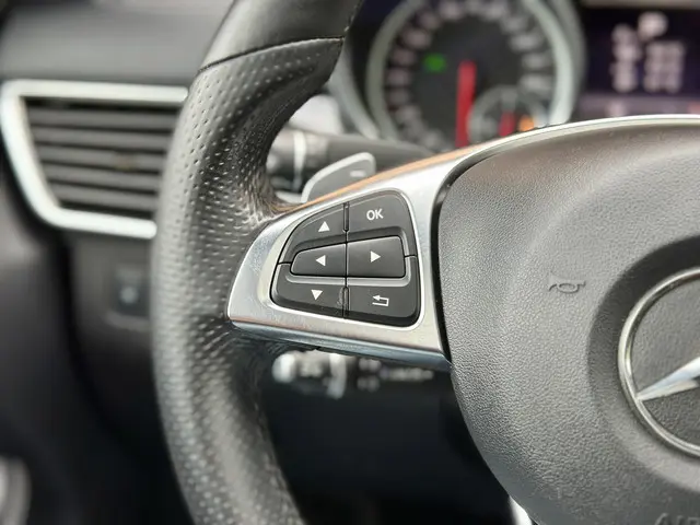 Mercedes-Benz GLE Coupé AMG 43 4MATIC 2019 Benzine 18