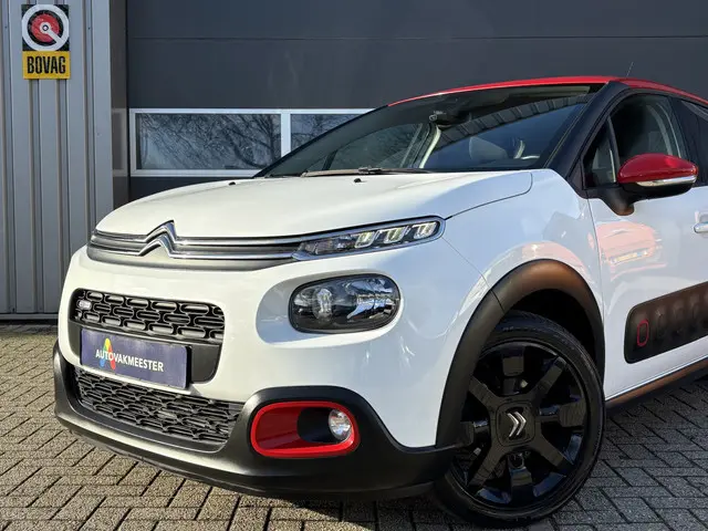 Citroën C3 1.2 PureTech S&S Shine 2018 Benzine 29