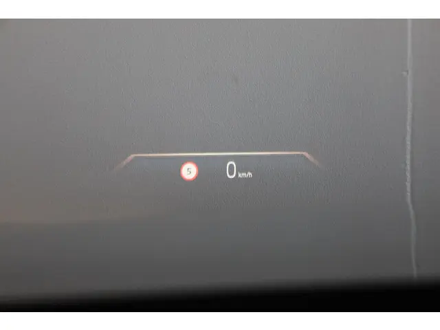 BMW i7 xDrive60 2025 Elektrisch 12