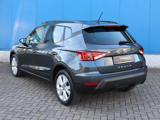 SEAT Arona 1.0 TSI Style Business Intense 2019 Benzine 20